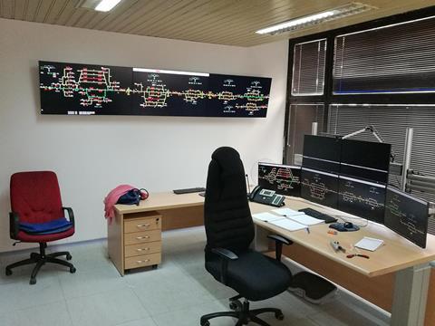 tn_ba-azdpraha-control-desk-BL-PO.jpg