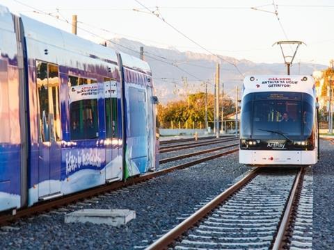 tn_tr-antalya_trams_01.jpg