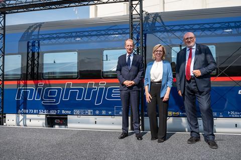 ‘With this train, we are entering a new age of night time travel’, said Austrian Federal Railways CEO Andreas Matthä when the interior design of the next generation of Nightjet sleeping and couchette cars was unveiled at the Siemens Mobility plant in Wien