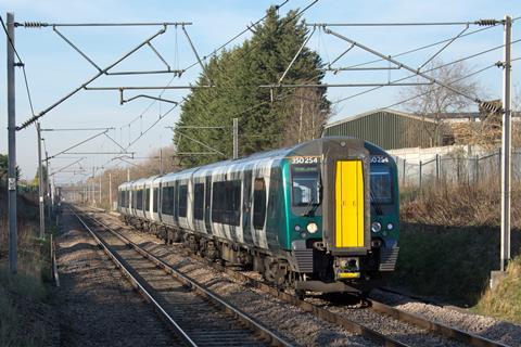 LNW branded Class 350 EMU