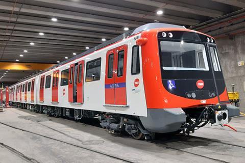 es Barcelona metro CAF Series 6000-2 TMB