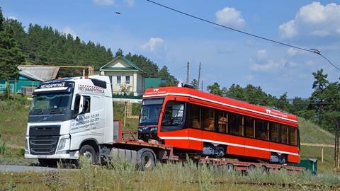 Taganrog UKVZ Type 71-628 tram delivery