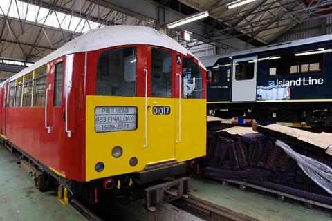 Island Line Class 483 last day in depot