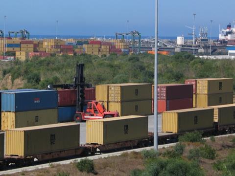 The South International Corridor upgrading programme is intended to enhance rail connectivity between the port of Sines and the rest of Europe. Photo: Wikimedia Commons.