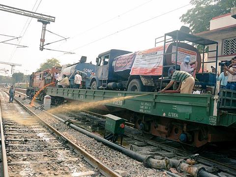 Hauled by a WDG-3A diesel locomotive, the train was formed of an inspection saloon, brake van and a flat wagon carrying a truck-mounted power sprayer provided by SDMC.