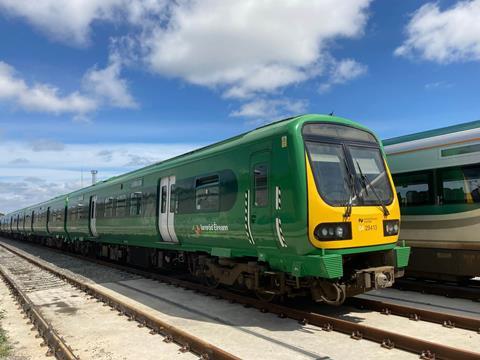 IE Class 29000 DMU with Aura livery