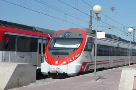 tn_es-renfe-barcelona-emus_03.jpg