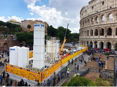 tn_it-roma_metro_construction_colisseum.jpg