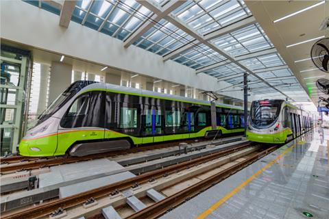 Foshan Nanhai tram (1)