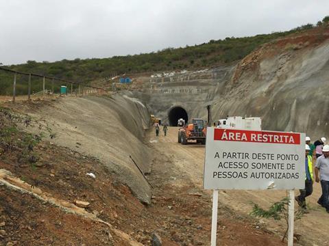 br-FIOL-construction-Jequié-tunnel-2017