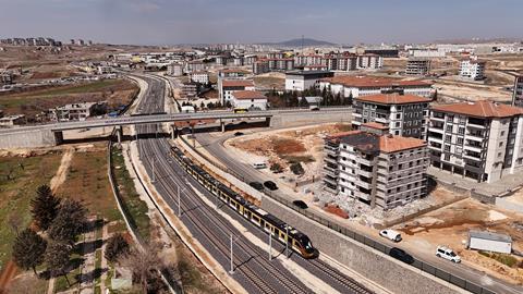 Türasaş unveils national suburban trainset (photo Gaziantep city hall) (2)