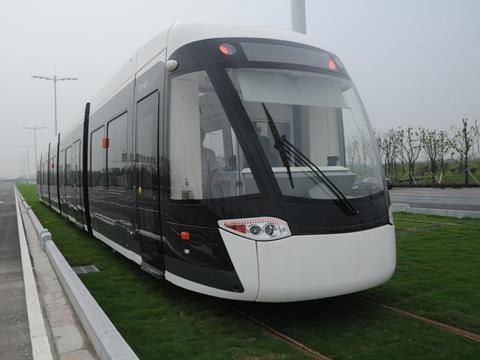 tn_cn-nanjing-tram-Qilin_Line.jpg