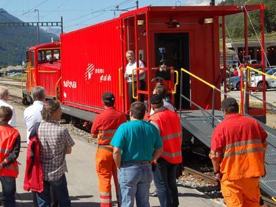 tn_ch-mgb-furkatunnel-rescue-train-inauguration-20120807.jpg