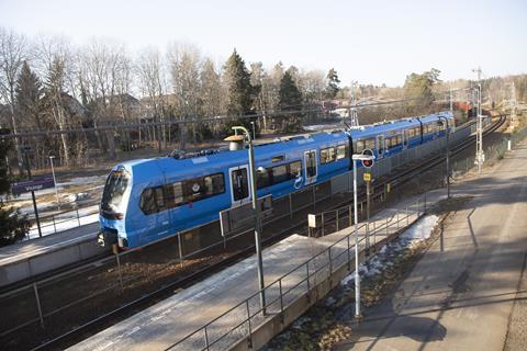 Roslagsbanan Stadler X15p EMU