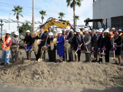 tn_us-LA-Crenshaw-LAX_groundbreaking.jpg