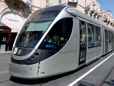 The Red Line opened in 2011 with a fleet of 46 Alstom Citadis 302 trams.