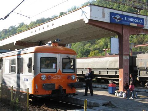 The Brasov - Sighisoara line in Romania is among the routes to be modernised using CEF co-funding covering up to 85% of the cost.