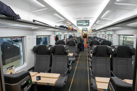 DSB Talgo 230 train at Hamburg (Photo Volker Emersleben, Deutsche Bahn AG) (5)