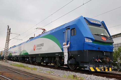 CRRC Zhuzhou six-section Shen 24 electric locomotive for mining company China Shenhua Energy Co