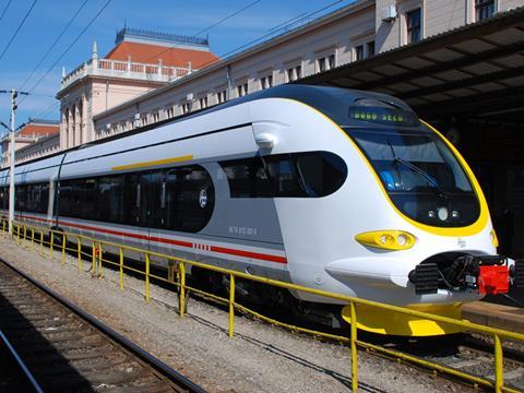 HZ PP electric multiple-unit at Zagreb Glavni station (Photo: Toma Bacic).