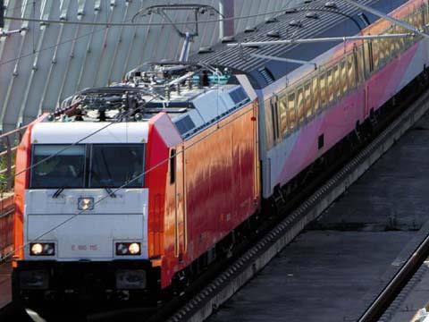 tn_nl-hslzuid-traxx-badcock.jpg