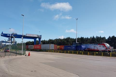 Baltic terminal Gdansk (image Railway Gazette) (2)