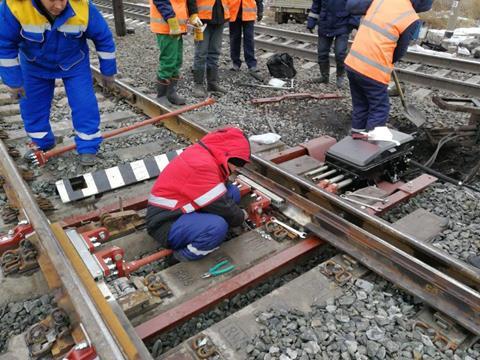 KazElektroPrivod has completed a six-month test of a P80 point machine on a turnout designed by Prommashkomplekt and installed at Shiderty station.