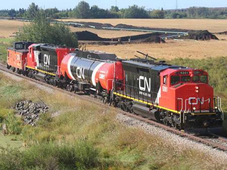 tn_ca-cn-gas-locomotives.jpg