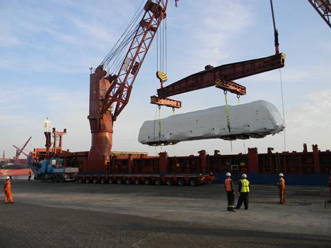 On June 3 Uruguay’s Portren took delivery of the first five of seven Euro4001 diesel locos ordered from Stadler Valencia for use on cellulose trains on the Ferrocarril Central corrido