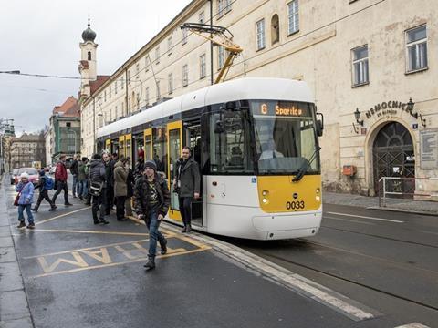 tn_cz-praha-pragoimex_evo1_tram.jpg