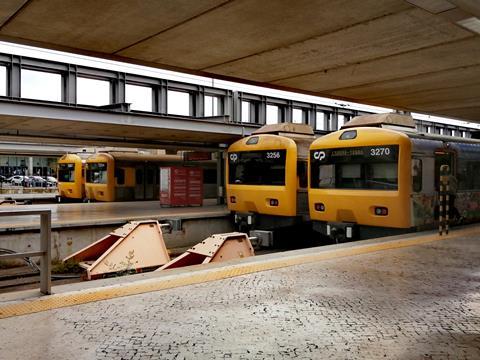 Lisboa Cascais suburban line EMUs (Photo: André Pires)