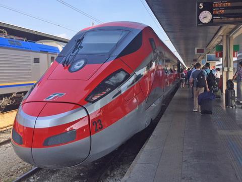 ETR1000 high speed trainset