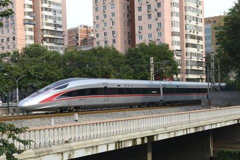 China's Beijing - Shanghai line (Photo: Andrew Benton).