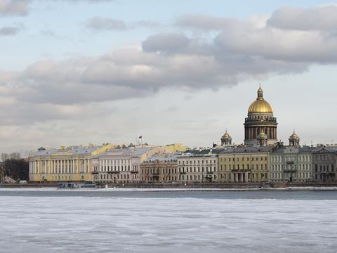 tn_ru-stpetersburg-cityscape_01.jpg