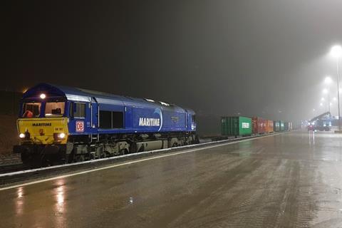 DB Cargo UK operated the first commercial rail freight service to the Maritime Intermodal’s new East Midlands Gateway  Terminal in Castle Donington 