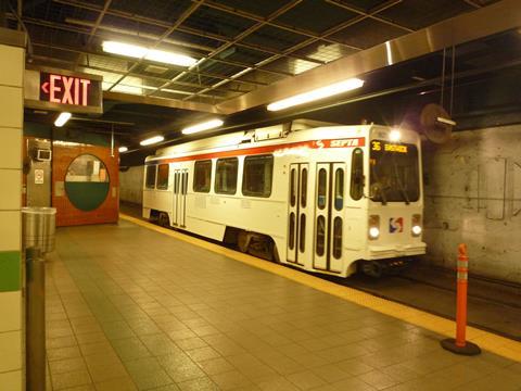 us-Philadelphia-SEPTA-trolley-in-subway