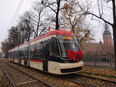 Pesa delivered the first Jazz Duo to Gdansk in 2014 under a contract for five trams signed the previous year.