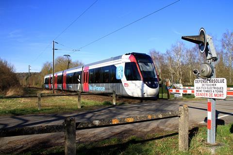 Paris tram-train line T14 (image Jean-Paul Masse)