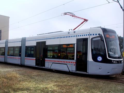 tn_ru-Moscow_Pesa_Foxtrot_tram.jpg