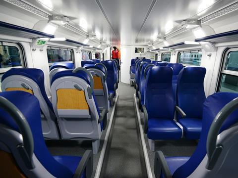 tn_it-trenord-tsr-interior_01.jpg