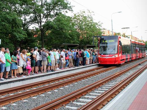 Revenue services on the tramway extension from the centre of Bratislava to the Petržalka district began on July 8.