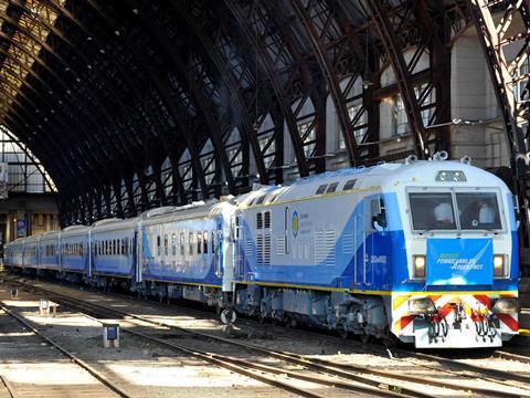 tn_ar-ba-retiro-rosario-train.jpg