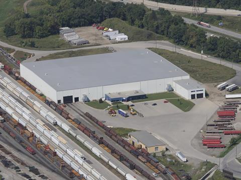 Steelcare Inc operates Canada's largest steel transloading facility at CP's Aberdeen yard in Hamilton, Ontario.