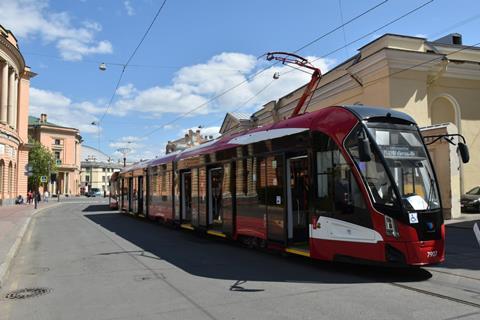 St Petersburg PK TS tram