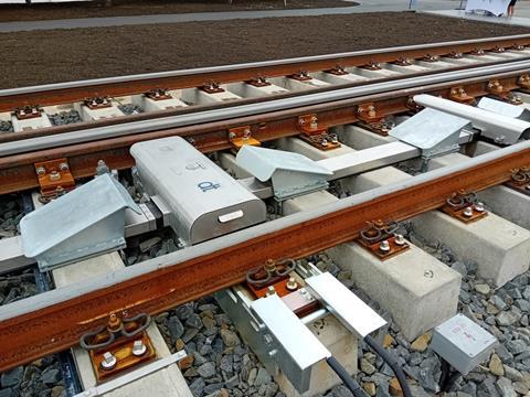 DT Výhybkárna Strojírna swing-nose crossing and switch set (Photo ACRI) (1)