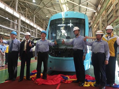 tn_tw-taipei_tram_unveiled.jpg