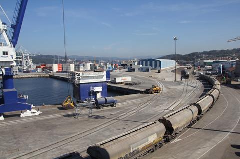 Port of Marín