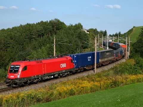 tn_at-rca-freight-train_01.jpg