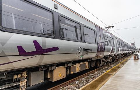 Heathrow Express Class 387 EMU (13)