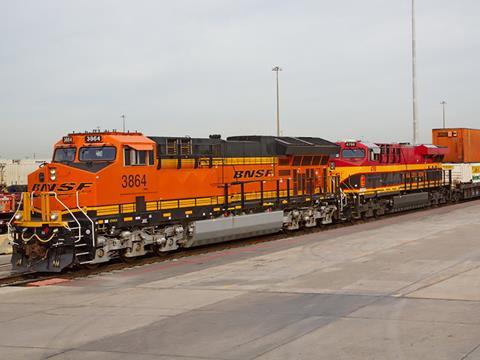 BNSF and KCSM are to offer a cross-border intermodal freight service.